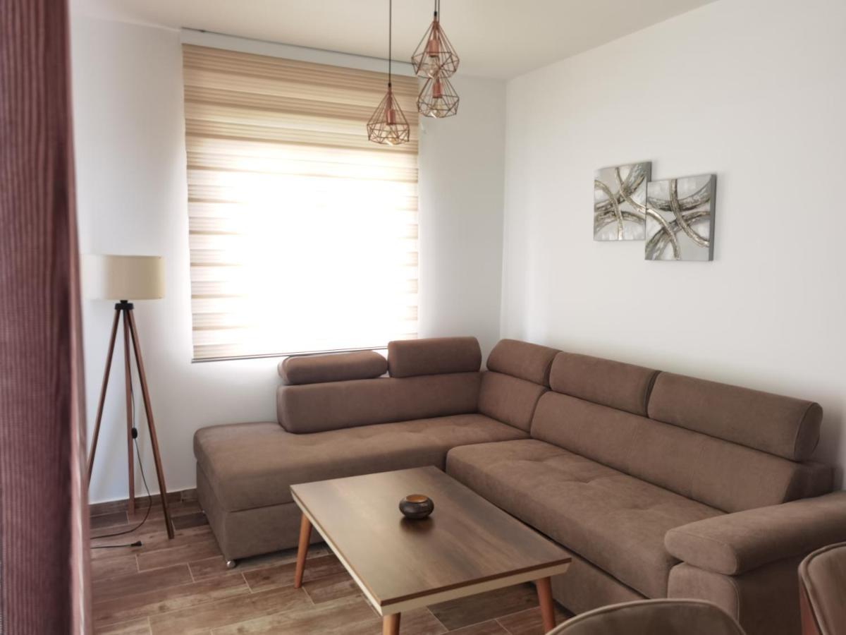 Igman Apartments Tivat Exterior photo